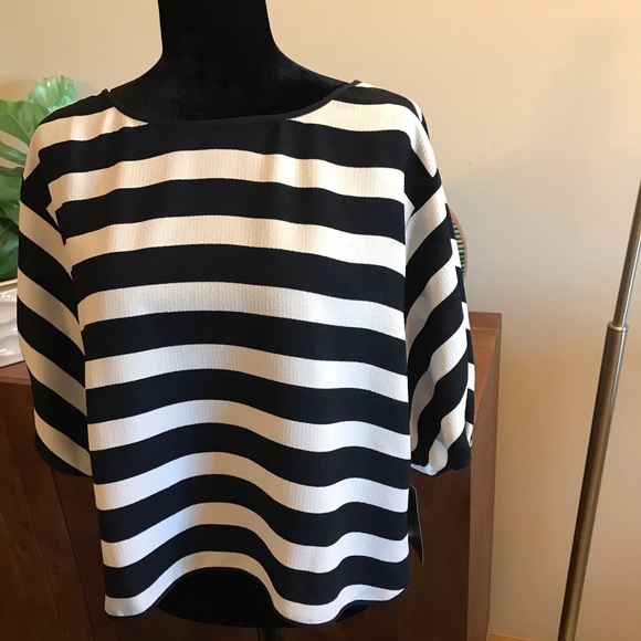 Zara Striped Top - Picture 3 of 9